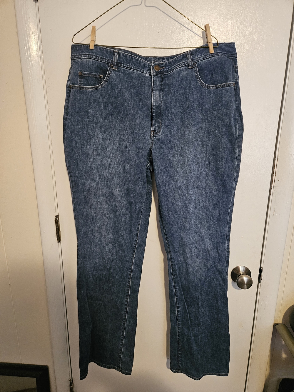 Classic Dark Blue Straight-Leg Jeans